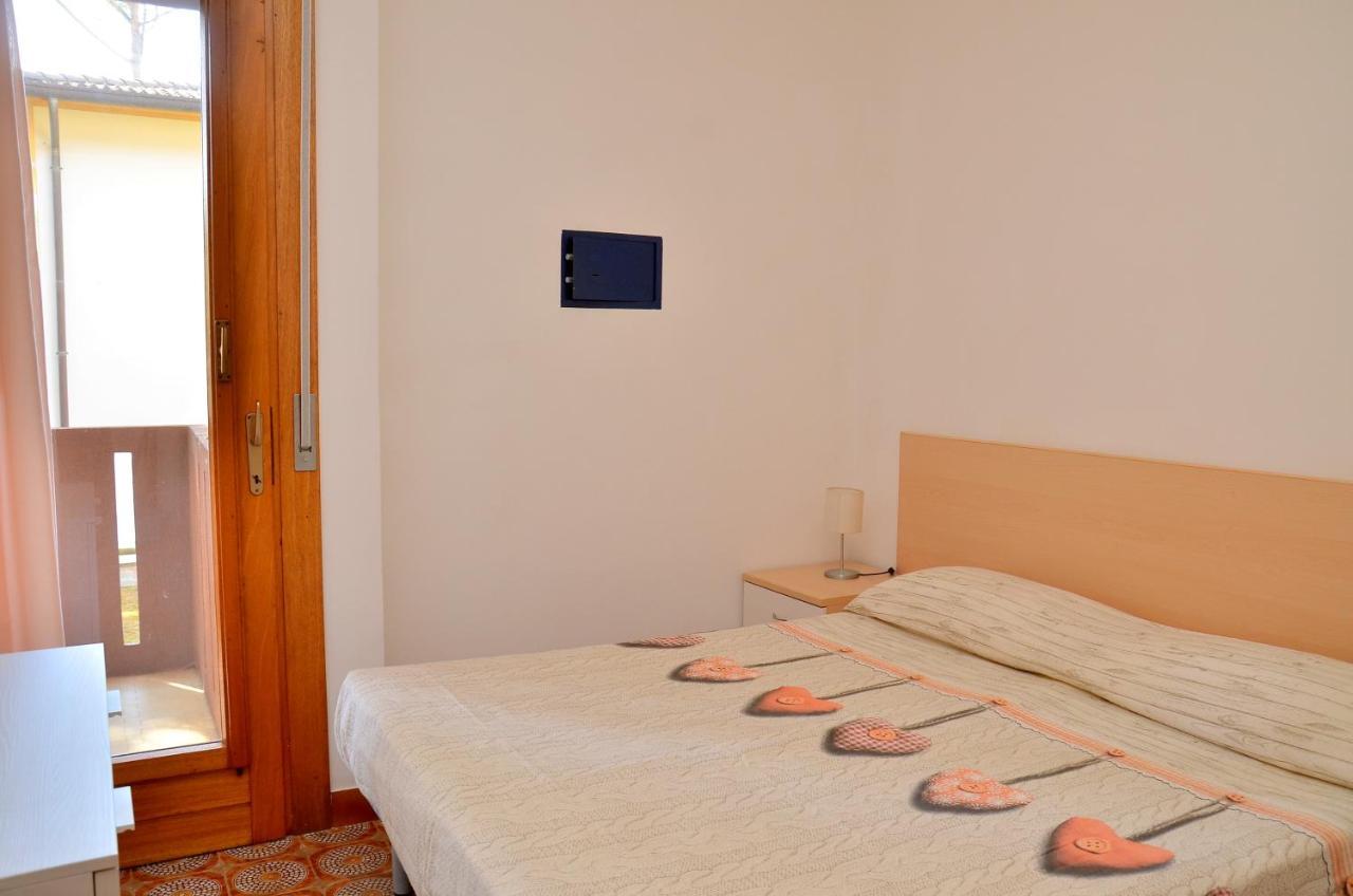 Condominio Corinzia Bibione Kültér fotó