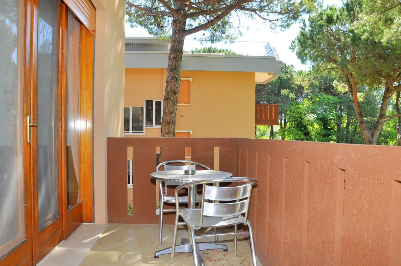 Condominio Corinzia Bibione Kültér fotó