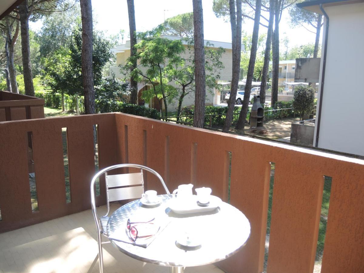 Condominio Corinzia Bibione Kültér fotó